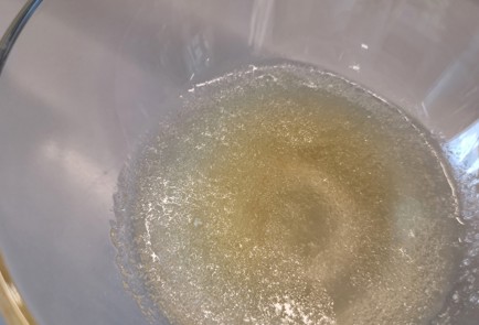 Фото шага рецепта Кетопаннакотта из кокосового молока 152488 шаг 1  