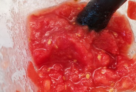 Фото шага рецепта Кетопицца Маргарита 174660 шаг 6  