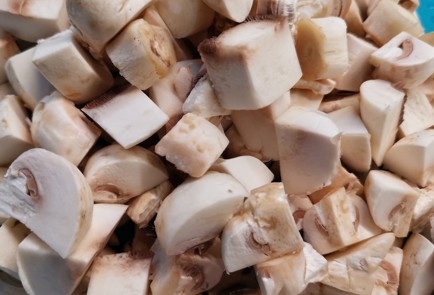 Фото шага рецепта Кетоспагетти с грибами 174870 шаг 1  