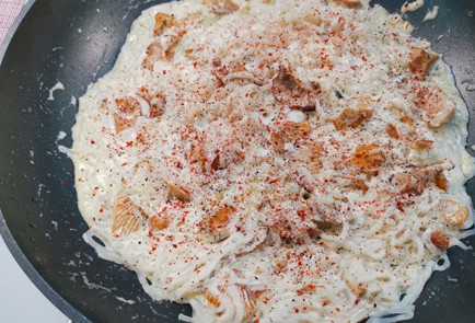 Фото шага рецепта Кетоспагетти с лисичками 186835 шаг 13  