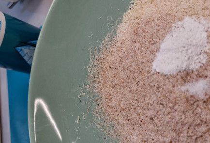 Фото шага рецепта Кетобулочки с кунжутом 151993 шаг 4  