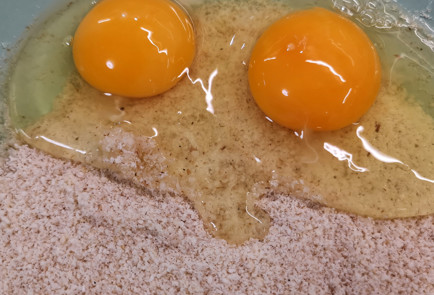 Фото шага рецепта Кетобулочки с кунжутом 151993 шаг 5  