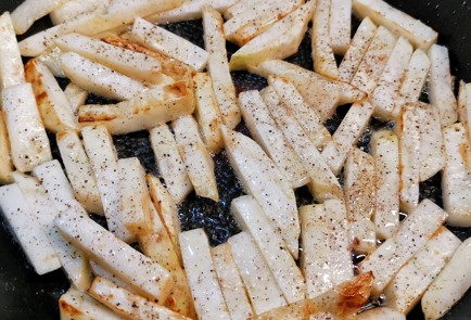 Фото шага рецепта Кетогарнир из корня сельдерея 153087 шаг 8  