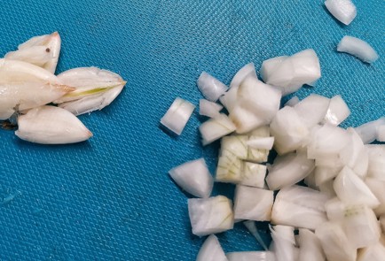 Фото шага рецепта Кетогарнир Картофель с грибами 173350 шаг 4  