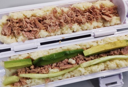 Фото шага рецепта Кетороллы из цветной капусты с тунцом 153110 шаг 8