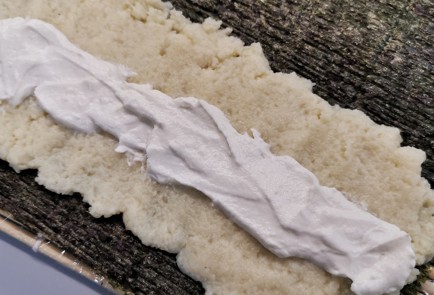 Фото шага рецепта Кетороллы с лососем 153111 шаг 8  