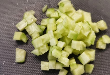 Фото шага рецепта Кетосалат 171Суши187 153112 шаг 6  