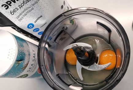 Фото шага рецепта Кетосырники 173415 шаг 1  