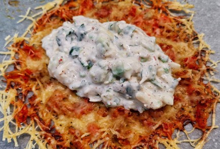 Фото шага рецепта Кетотако с йогуртовочесночной начинкой 152923 шаг 11  