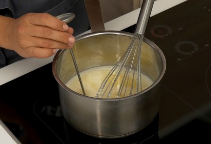 Фото шага рецепта Киевский торт 136979 шаг 5  