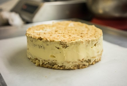 Фото шага рецепта Киевский торт 173835 шаг 17  