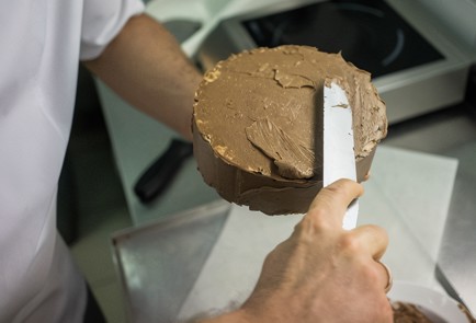 Фото шага рецепта Киевский торт 173835 шаг 18  