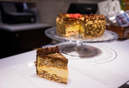 Фото шага рецепта Киевский торт 173835 шаг 23  