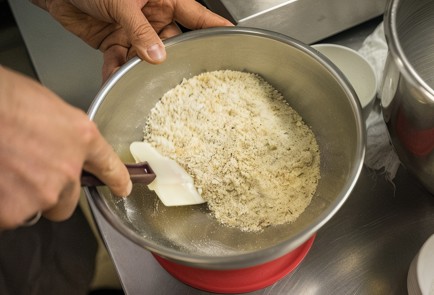 Фото шага рецепта Киевский торт 173835 шаг 3  