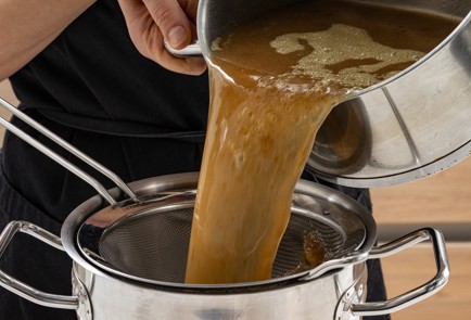 Фото шага рецепта Кисель из сливы с ванилью 175613 шаг 6  