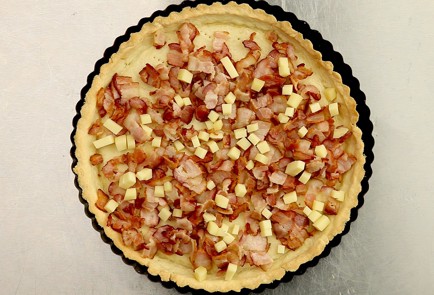 Фото шага рецепта Киш лорен со сметаной 53710 шаг 5  