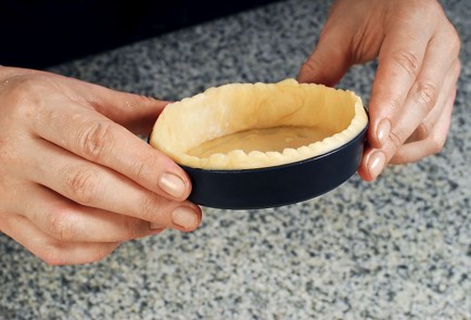 Фото шага рецепта Киш с лукомпореем 29620 шаг 4  