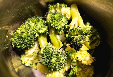 Фото шага рецепта Киш с неркой и сыром 176157 шаг 5