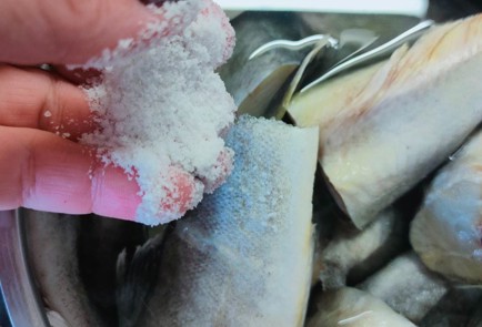 Фото шага рецепта Киш с рыбой 189895 шаг 4  