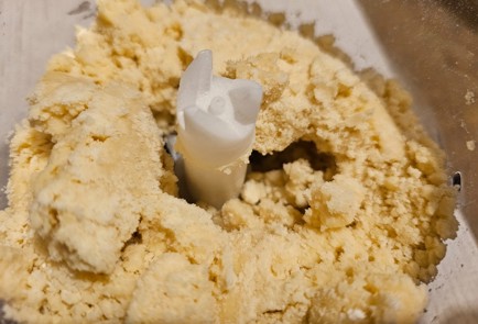 Фото шага рецепта Киш с тунцом 175638 шаг 1  