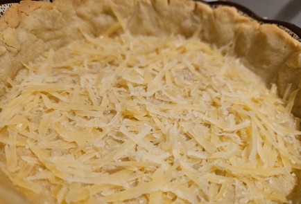 Фото шага рецепта Киш с тунцом 175638 шаг 9  