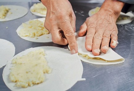 Фото шага рецепта Кыстыбыи с картофелем 30365 шаг 6  