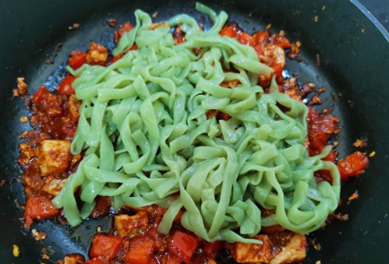 Фото шага рецепта Китайская лапша 189180 шаг 8  