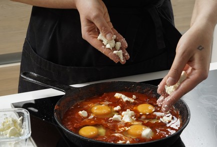 Фото шага рецепта Классическая шакшука 152972 шаг 10  