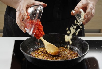 Фото шага рецепта Классическая шакшука 152972 шаг 7  