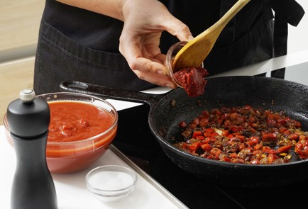 Фото шага рецепта Классическая шакшука 152972 шаг 8  