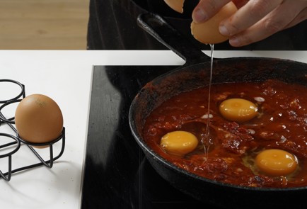 Фото шага рецепта Классическая шакшука 152972 шаг 9  