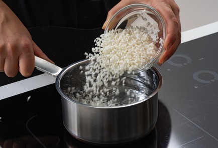 Фото шага рецепта Классические фаршированные перцы 173980 шаг 2  