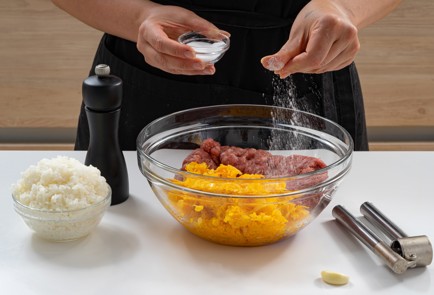 Фото шага рецепта Классические фаршированные перцы 173980 шаг 5  