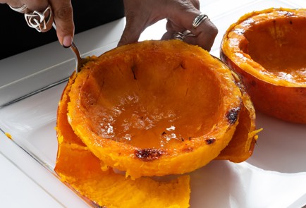 Фото шага рецепта Классический американский тыквенный пирог 140150 шаг 6  