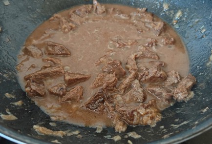 Фото шага рецепта Классический гуляш 189091 шаг 7  