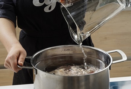 Фото шага рецепта Классический холодец из свинины и говядины 152992 шаг 3