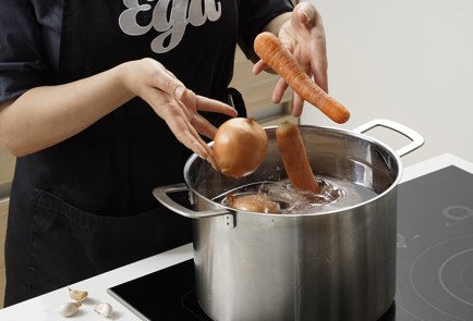 Фото шага рецепта Классический холодец из свинины и говядины 152992 шаг 4