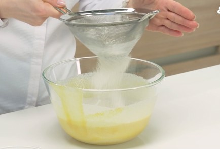 Фото шага рецепта Классический манник 140773 шаг 6  