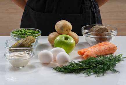 Фото шага рецепта Классический оливье с мясом и яблоком 175178 шаг 1  