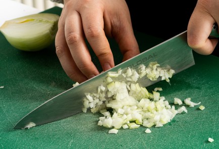 Фото шага рецепта Классический оливье 151806 шаг 10  