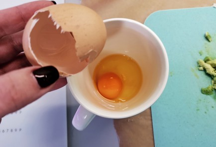 Фото шага рецепта Классический овсяноблин с начинкой 140428 шаг 9  