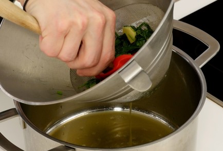 Фото шага рецепта Индийский сыр со шпинатом палакпанир 114817 шаг 3