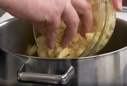 Фото шага рецепта Классический рассольник 151705 шаг 10  