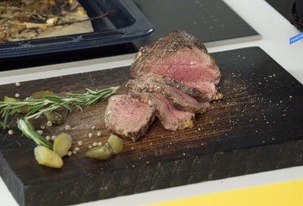 Фото шага рецепта Классический ростбиф из вырезки 136761 шаг 5  