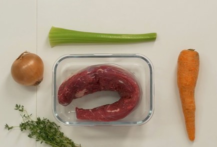 Фото шага рецепта Классический ростбиф 58546 шаг 1  