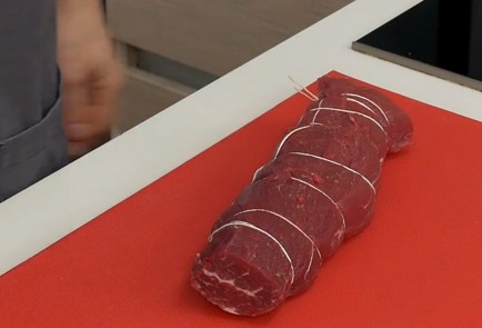 Фото шага рецепта Классический ростбиф 58546 шаг 3  