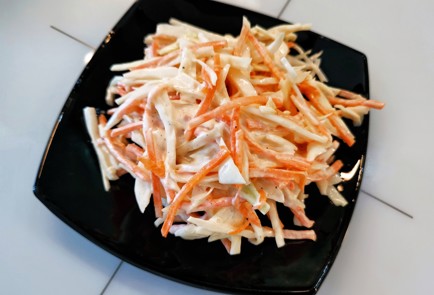 Фото шага рецепта Классический капустный салат коул слоу 191408 шаг 10  