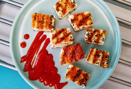 Фото шага рецепта Классический сыр халуми с перцем и травами 150980 шаг 4  