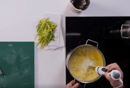 Фото шага рецепта Классический вишисуаз 137746 шаг 6  