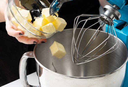 Фото шага рецепта Классическое песочное печенье 151893 шаг 1  